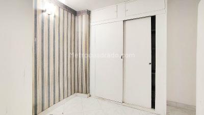 Apartamento de 2 alcobas en venta en Centro, Medellín, 54 m² · foto 6 de 8