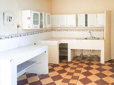 Casa de 4 alcobas en arriendo en El Velodromo, Medellín, 180 m² · foto 2 de 12