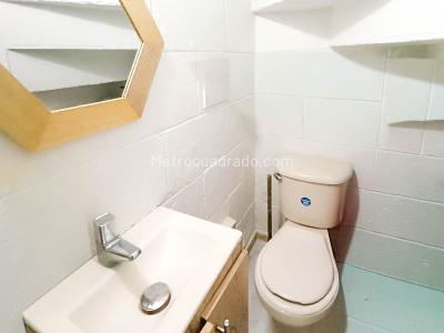 Casa de 3 alcobas en venta en Guayabal, Medellín, 43 m² · foto 10 de 12