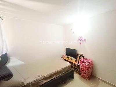 Apartamento en venta en Robledo, Medellín · foto 5 de 10