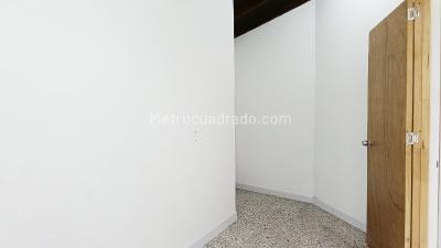 Apartamento de 2 alcobas en arriendo en La America, Medellín, 112 m² · foto 10 de 19