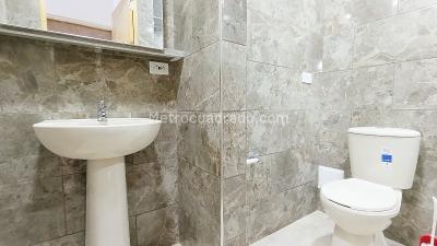 Apartamento de 2 alcobas en arriendo en La America, Medellín, 112 m² · foto 15 de 19