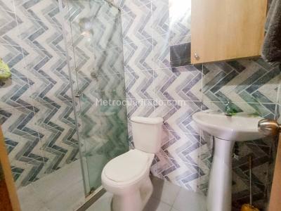 Apartamento de 2 alcobas en venta en La Floresta, Medellín, 58 m² · foto 6 de 10