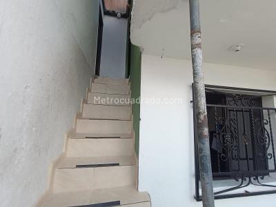 Apartamento de 2 alcobas en venta en La Floresta, Medellín, 58 m² · foto 8 de 10