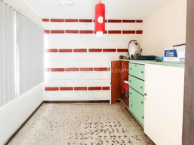 Casa de 5 alcobas en venta en Simon Bolivar, Medellín, 432 m² · foto 14 de 20