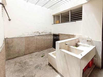 Casa de 5 alcobas en venta en Simon Bolivar, Medellín, 432 m² · foto 16 de 20