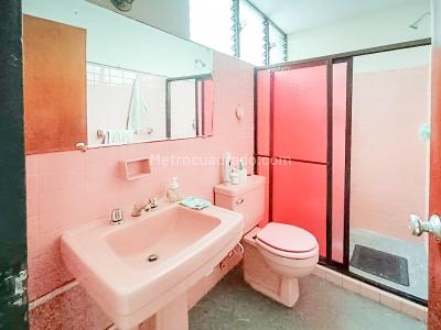 Casa de 5 alcobas en venta en Simon Bolivar, Medellín, 432 m² · foto 18 de 20