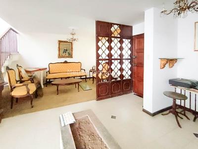 Casa de 5 alcobas en venta en Simon Bolivar, Medellín, 432 m² · foto 2 de 20