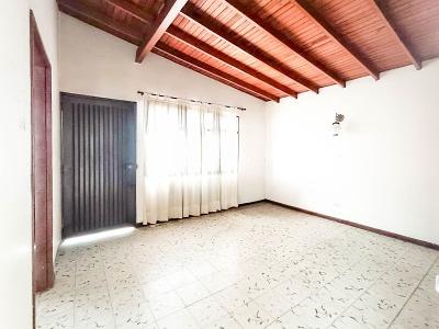 Casa de 5 alcobas en venta en Simon Bolivar, Medellín, 432 m² · foto 9 de 20