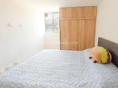 Apartamento de 3 alcobas en venta en Niquia, Bello, 49 m² · foto 8 de 20
