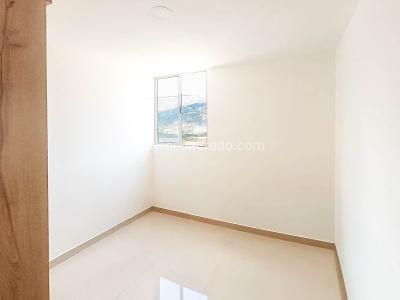 Apartamento de 3 alcobas en venta en Niquia, Bello, 49 m² · foto 10 de 20