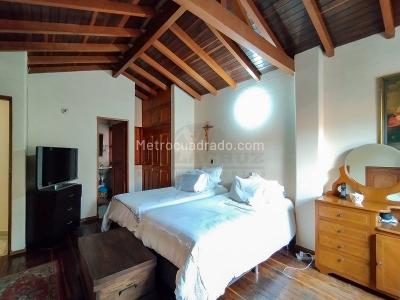 Casa de 5 alcobas en arriendo en Robledo, Medellín, 270 m² · foto 19 de 20