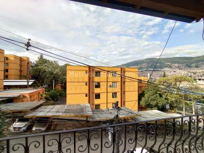 Casa de 5 alcobas en arriendo en Robledo, Medellín, 270 m² · foto 2 de 20