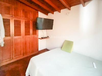 Apartamento de 3 alcobas en venta en San Javier, Medellín, 171 m² · foto 11 de 19