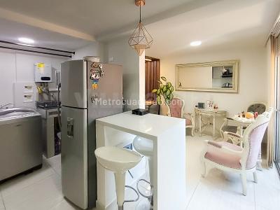 Apartamento en venta en Robledo, Medellín · foto 2 de 12