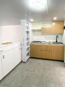 Apartamento de 2 alcobas en arriendo en La Gloria, Medellín, 64 m² · foto 14 de 15