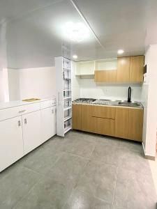 Apartamento de 2 alcobas en arriendo en La Gloria, Medellín, 64 m² · foto 6 de 15