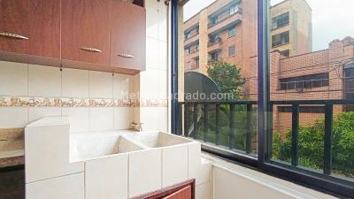 Apartamento de 3 alcobas en arriendo en Belen, Medellín, 98 m² · foto 12 de 17