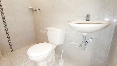 Apartamento de 3 alcobas en arriendo en Belen, Medellín, 98 m² · foto 15 de 17