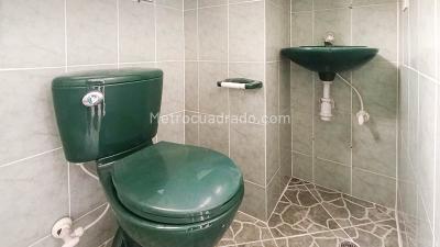 Apartamento de 3 alcobas en arriendo en Belen, Medellín, 98 m² · foto 16 de 17