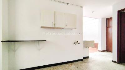 Casa en arriendo en Santa Monica, Medellín · foto 12 de 20