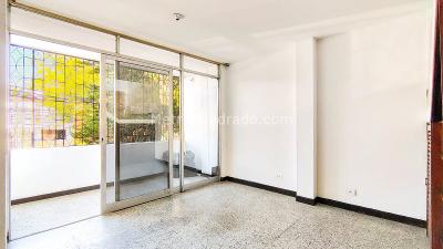 Casa en arriendo en Santa Monica, Medellín · foto 3 de 20