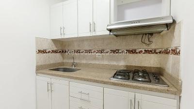 Apartaestudio en arriendo en Laureles, Medellín · foto 8 de 10
