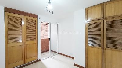 Apartamento de 3 alcobas en arriendo en Lorena, Medellín, 80 m² · foto 11 de 19