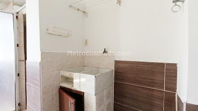 Apartaestudio en arriendo en La America, Medellín, 20 m² · foto 6 de 6