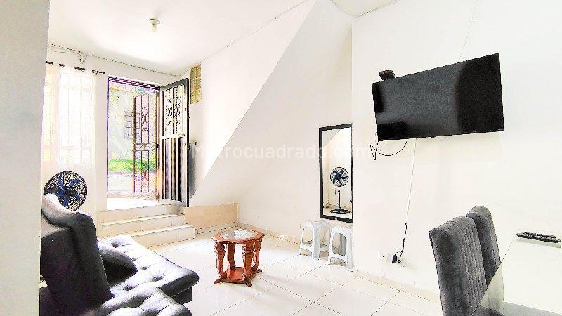 Casa en Arriendo, America, Medellín