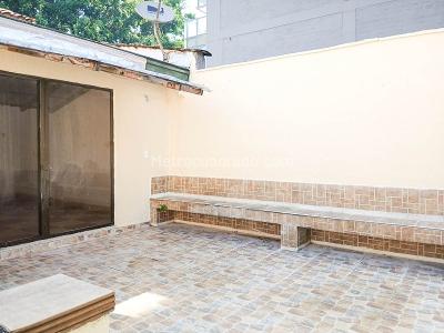 Casa de 5 alcobas en arriendo en El Velodromo, Medellín, 270 m² · foto 11 de 14