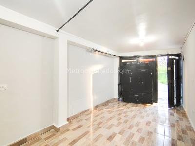 Apartaestudio en arriendo en Manrique, Medellín, 20 m² · foto 3 de 7
