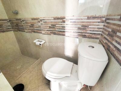 Apartaestudio en arriendo en Manrique, Medellín, 20 m² · foto 6 de 7