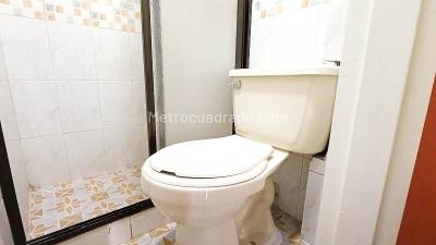 Apartaestudio en arriendo en Itagui, Itagüí, 30 m² · foto 8 de 9