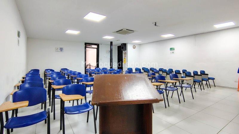 Local Comercial en Arriendo, Prado Centro, Medellín - Más