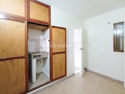 Apartaestudio en arriendo en Prado Centro, Medellín, 30 m² · foto 4 de 7