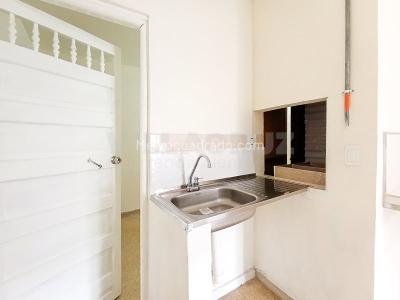 Apartaestudio en arriendo en Prado Centro, Medellín, 30 m² · foto 5 de 7
