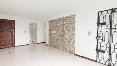 Apartamento de 4 alcobas en arriendo en San German, Medellín, 87 m² · foto 3 de 20