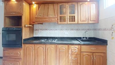 Apartamento de 4 alcobas en arriendo en San German, Medellín, 87 m² · foto 6 de 20