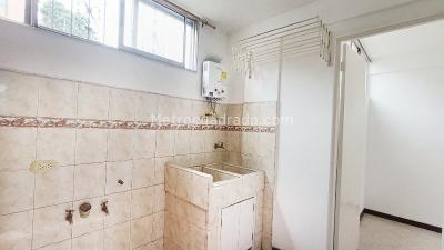 Apartamento de 4 alcobas en arriendo en San German, Medellín, 87 m² · foto 7 de 20