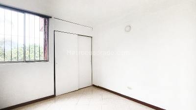 Apartamento de 4 alcobas en arriendo en San German, Medellín, 87 m² · foto 9 de 20