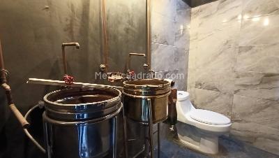 Casa de 3 alcobas en arriendo en La Castellana, Medellín, 350 m² · foto 12 de 16