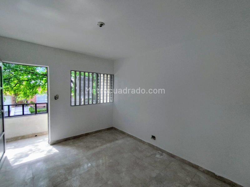 Local Comercial en Arriendo, La Castellana, Medellín - Vista 4