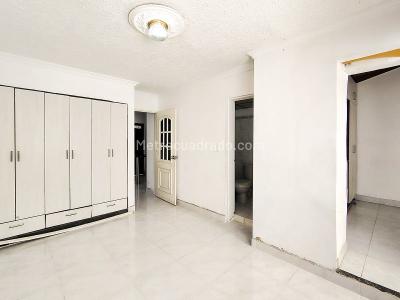 Apartamento de 2 alcobas en arriendo en La Almeria, Medellín, 60 m² · foto 5 de 11