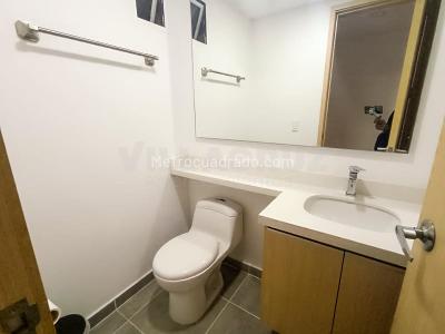 Apartamento en arriendo en Laureles, Medellín · foto 14 de 20