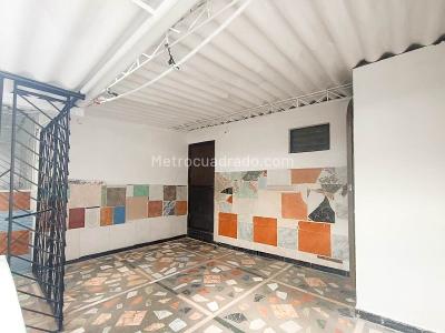 Apartamento en venta en Aranjuez, Medellín · foto 8 de 19