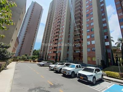 Apartamento de 3 alcobas en venta en Bello, Bello, 58 m² · foto 13 de 14