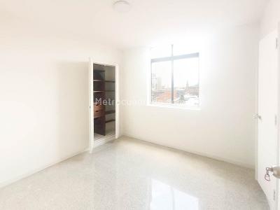 Apartamento en venta en Centro Internacional De La Moda, Medellín · foto 5 de 16
