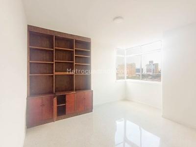 Apartamento en venta en Centro Internacional De La Moda, Medellín · foto 9 de 16