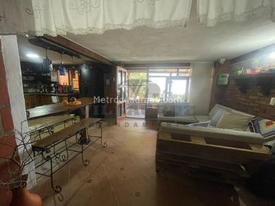 Apartamento en venta en Robledo, Medellín · foto 2 de 20